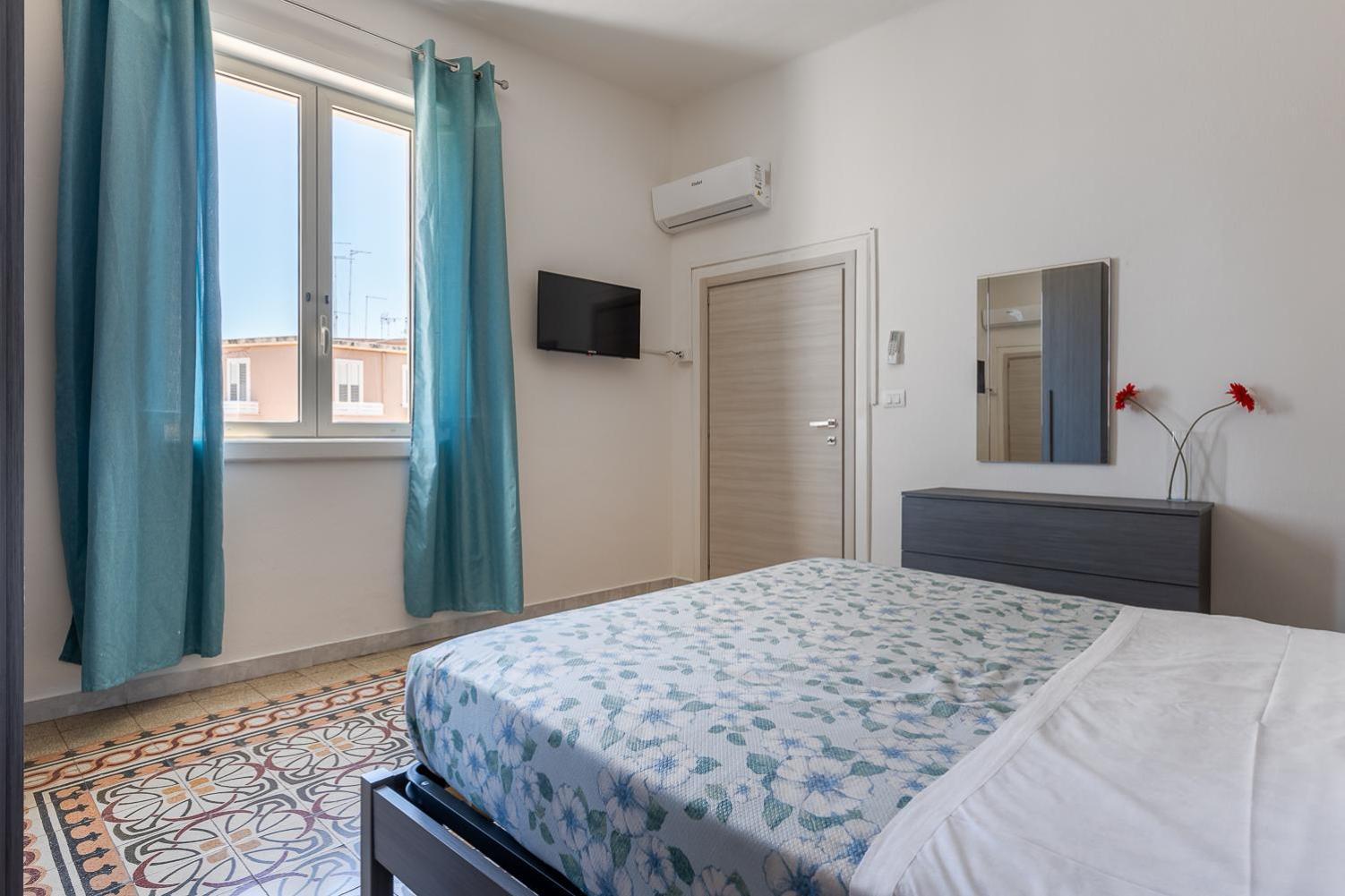 Myia Apartments By Wonderful Italy Сиракузы Экстерьер фото