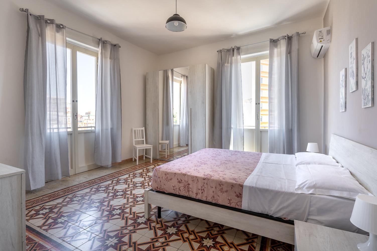 Myia Apartments By Wonderful Italy Сиракузы Экстерьер фото